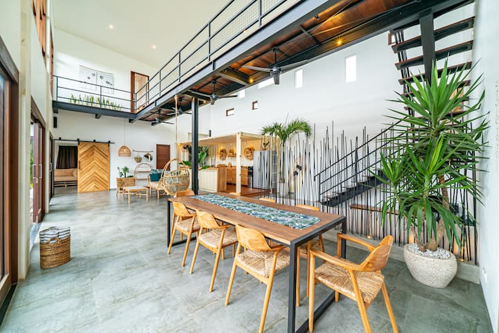 ? Pererenan Beach 4 bedrooms Villa ✨