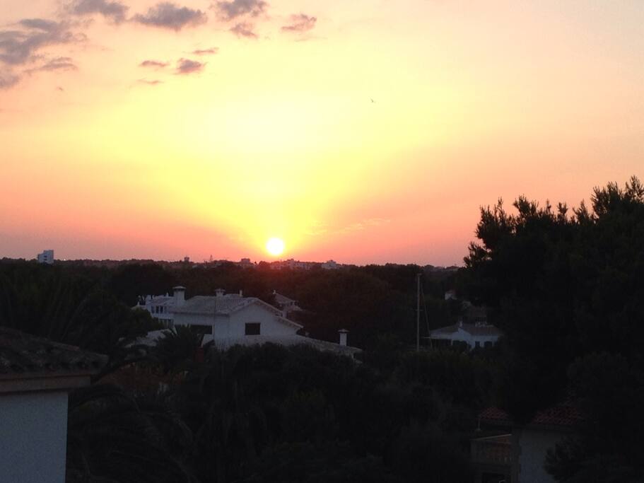 Puesta de sol desde el apartamento