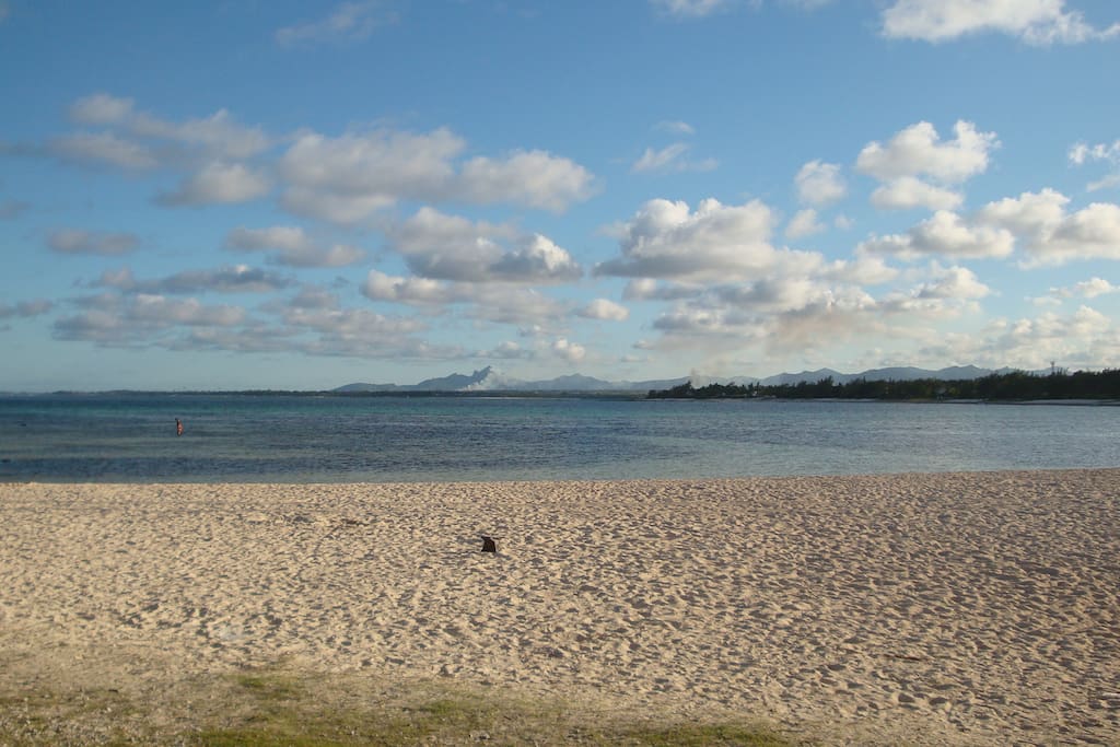 Peaceful beach at Poste Lafayette