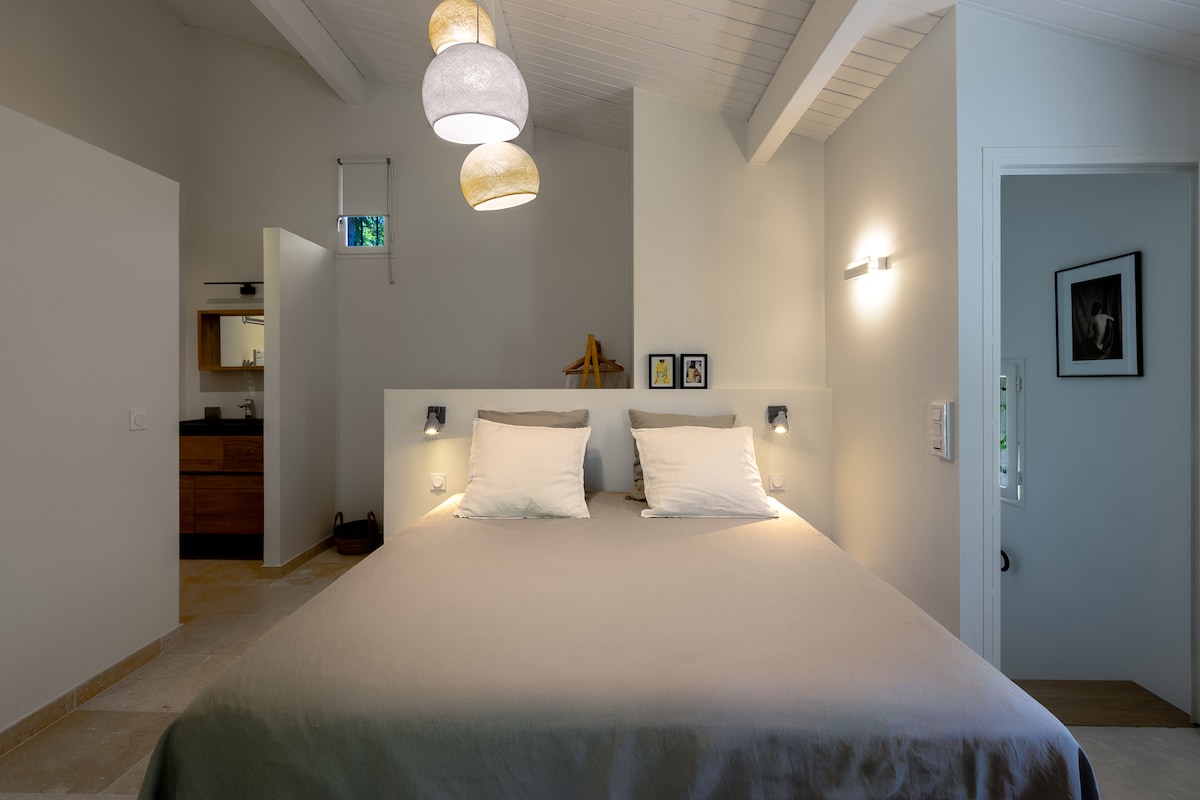 Dhoma e gjumit 5, me ajër të kondicionuar