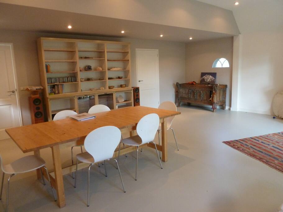 eettafel woonkamer 50m2