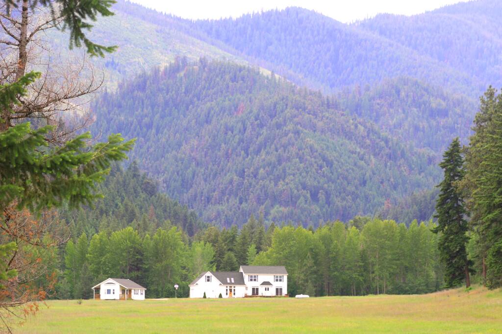 Deep Creek Retreat Mountain Meadow Peace!