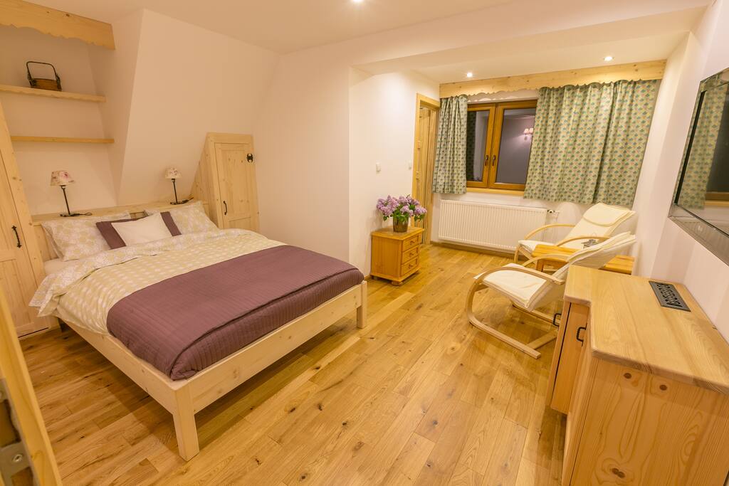 Guest room #1