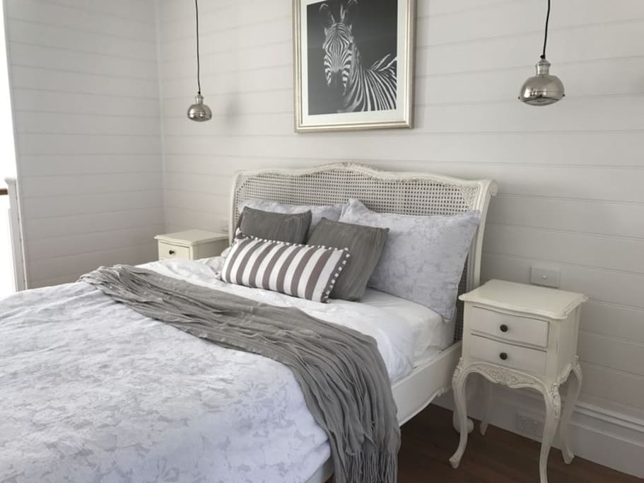 Unwind and retreat to your room after a long day of fishing, swimming or exploring the many beaches Jervis Bay has to offer