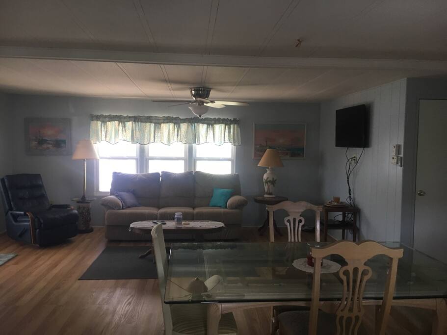 Living Room/Kitchen View