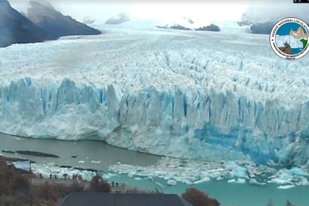 a 80 km del Glaciar perito Moreno