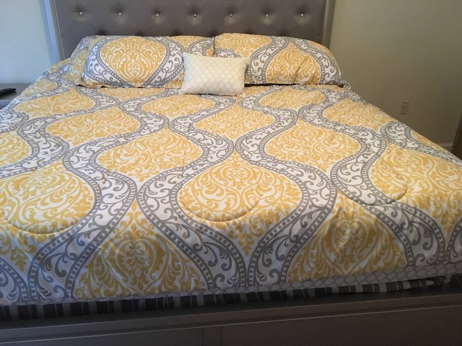 King size bed