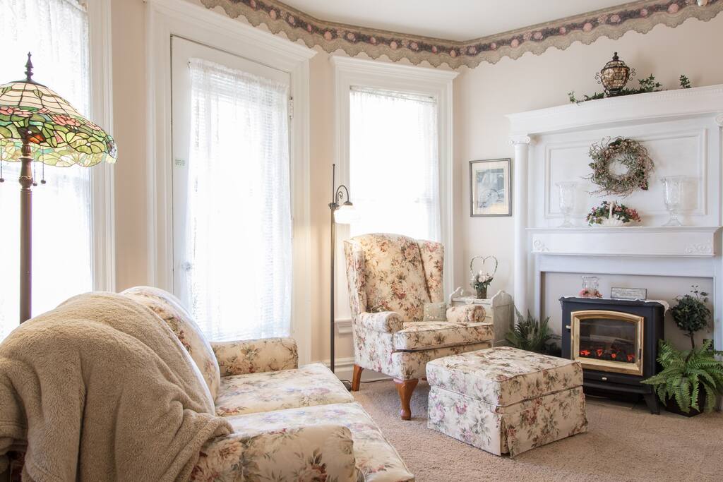 sitting area in front of fireplace
