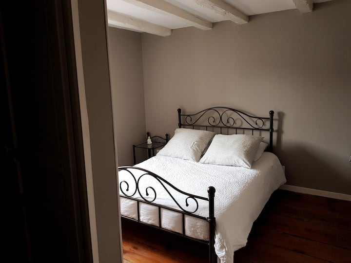 חדר שינה שני בקומה השנייה