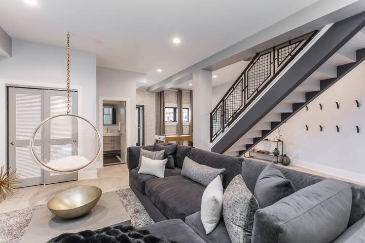 Rock and Roll Paradise gallery image 5