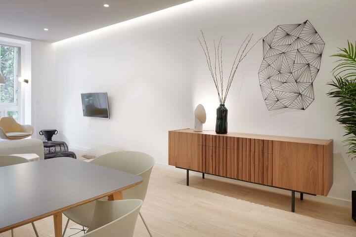 Avenida Suite by FeelFree Rentals gallery image 4