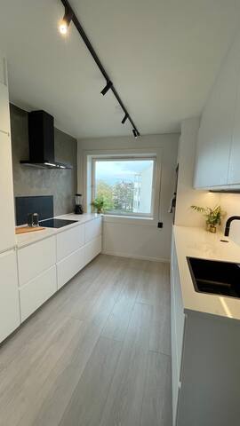 Modern 2BR apt. with balcony gallery image 2