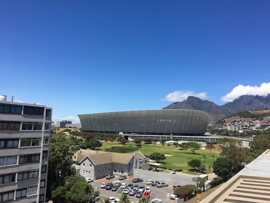 STADIUM & MOUNTAIN VIEW