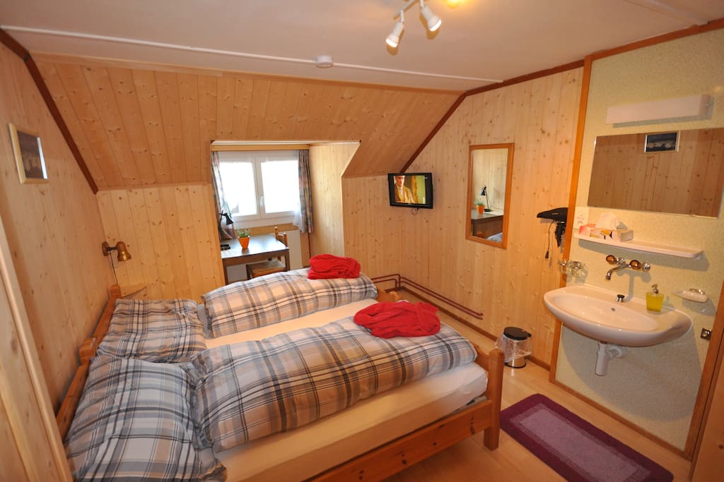 Doppelzimmer 1