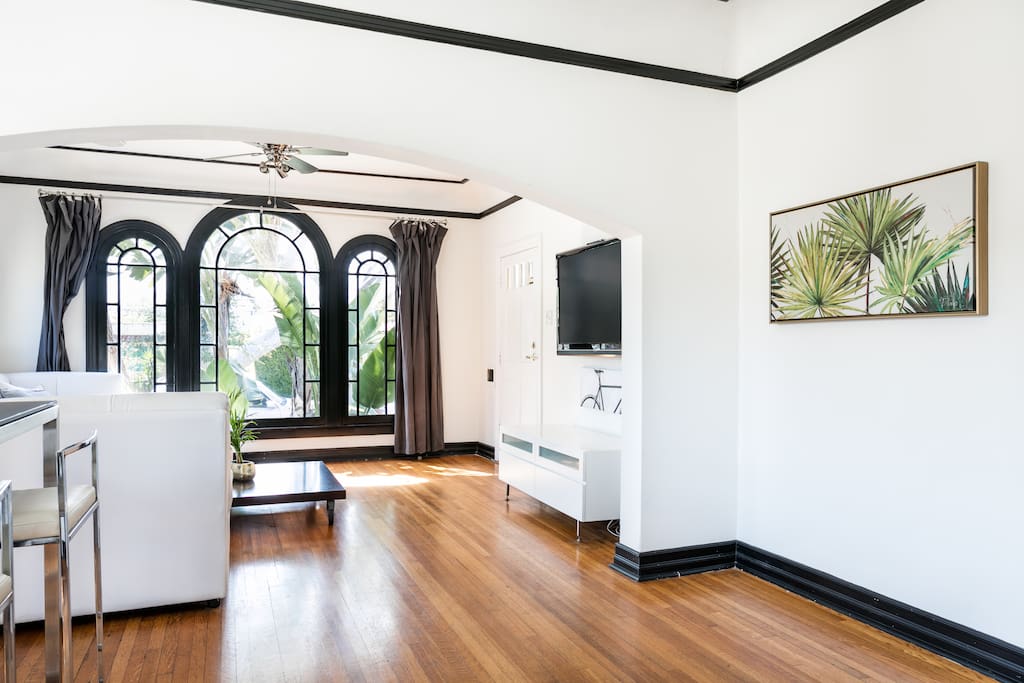 Living room with 55" TV and Direct TV
