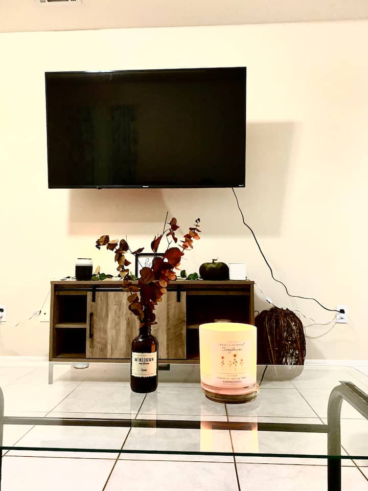 #4 Spacious Comfy Apartment - Edinburg, TX
