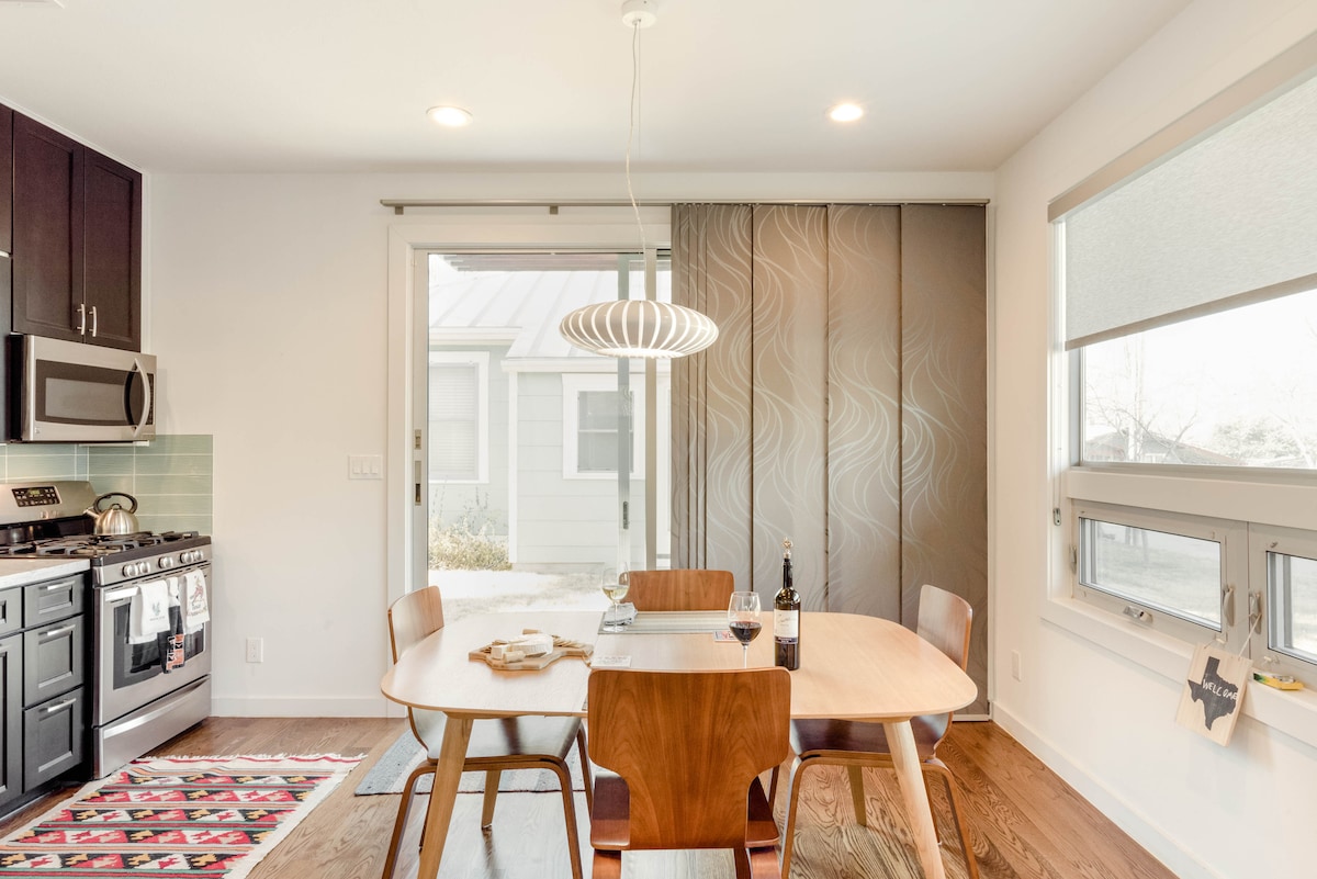 Spacious home in quiet, central neighborhood