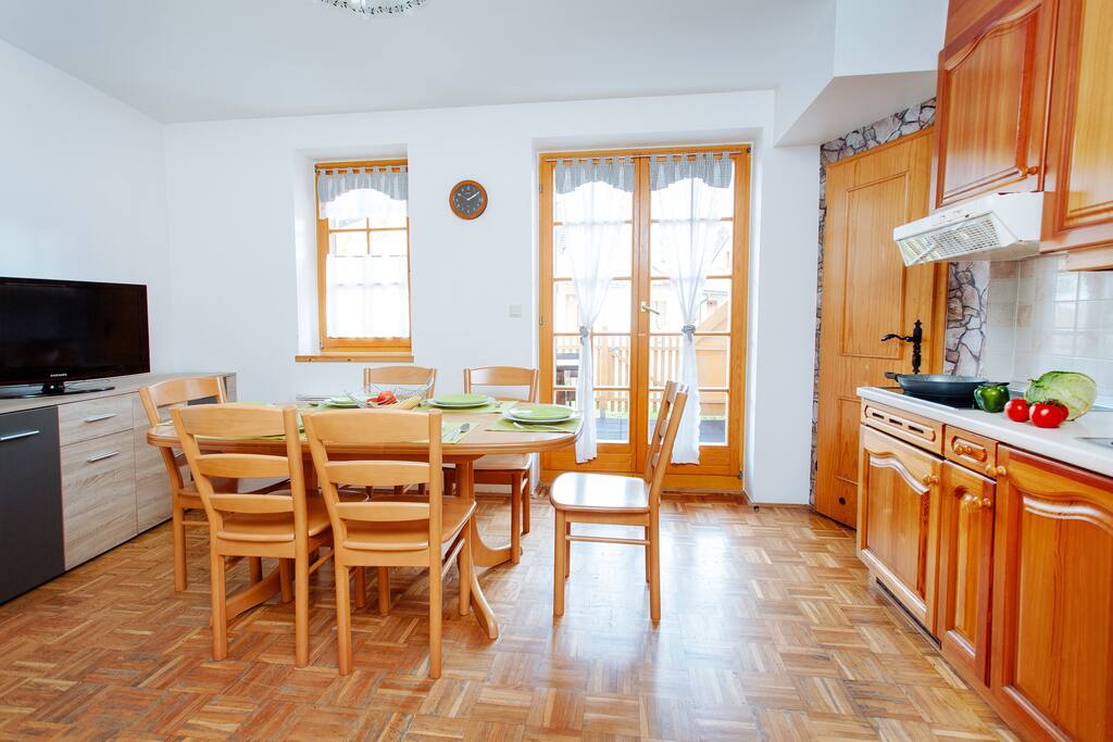 Apartment Tulpika 4. Living room, dinning area, kitchen.