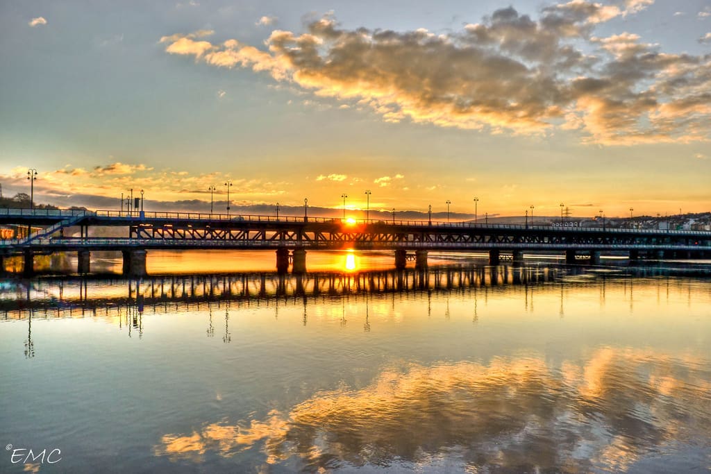 Craigavon Bridge