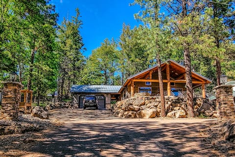 Beautiful Log Cabin at Rock Creek Reservoir