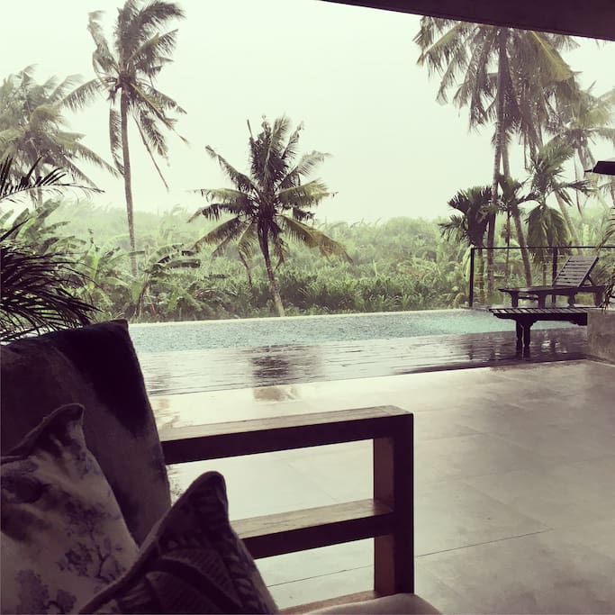 Unspoiled panoramic rice paddy views