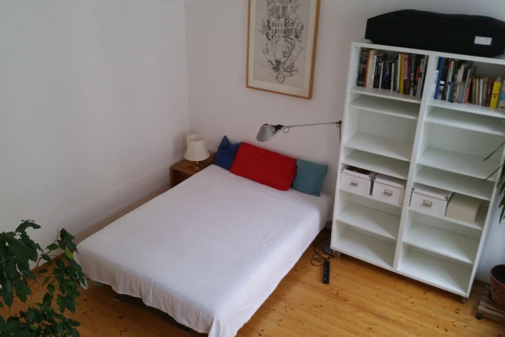 room 01