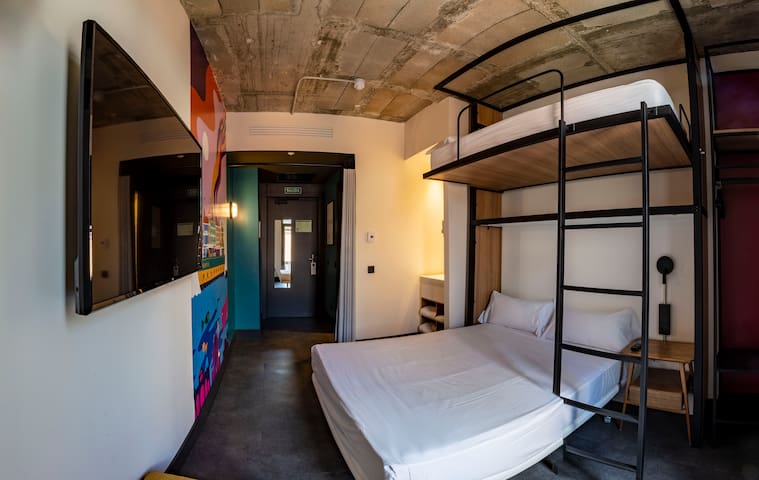 The Central House Lavapiés managed Airbnb listing 3