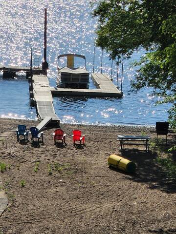 Spacious St Croix River Home with Private Beach gallery image 4