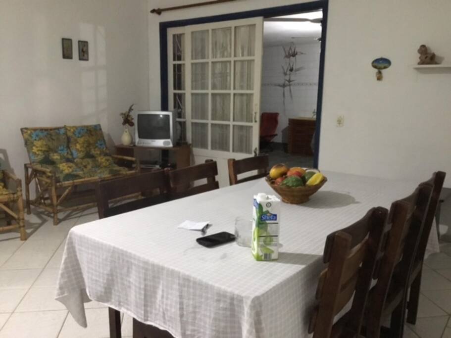 Living Room w. sliding door to outdoor dining area & Barbeque