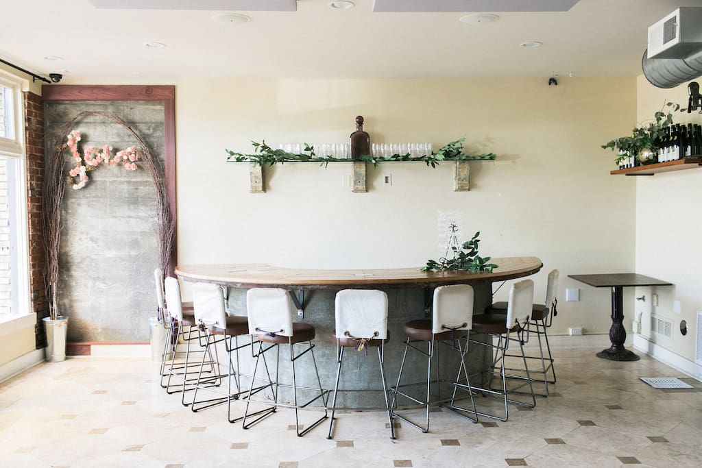 Reserve Room