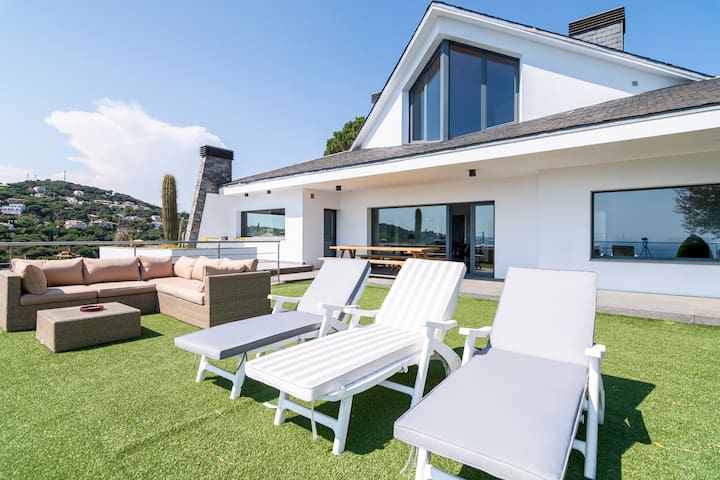 CoastalVillas – Villa Panorama