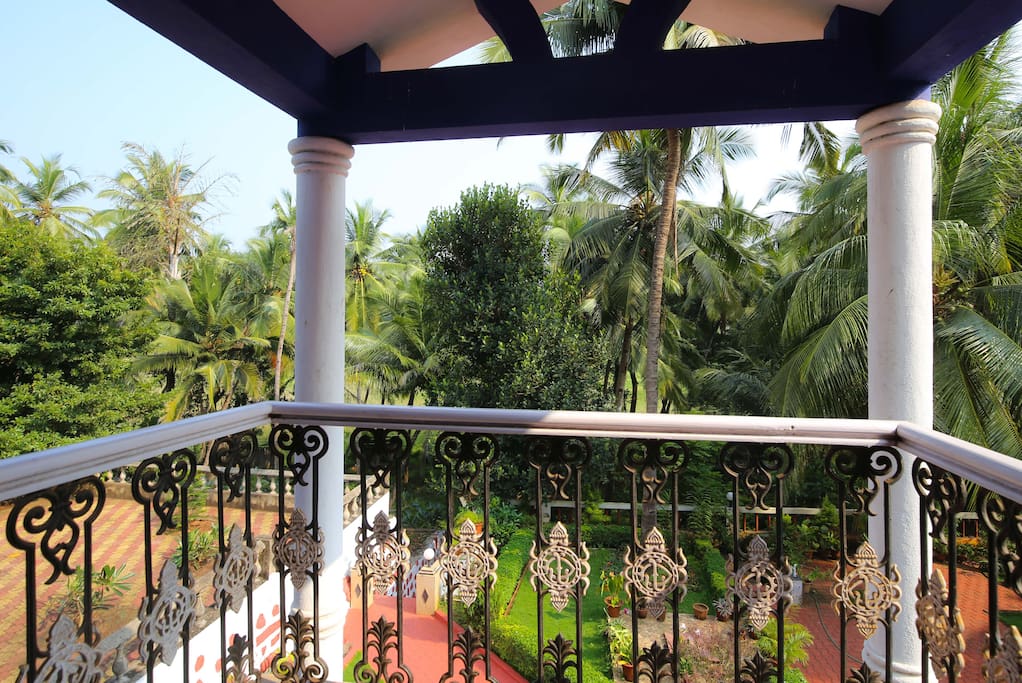 The balcony view....