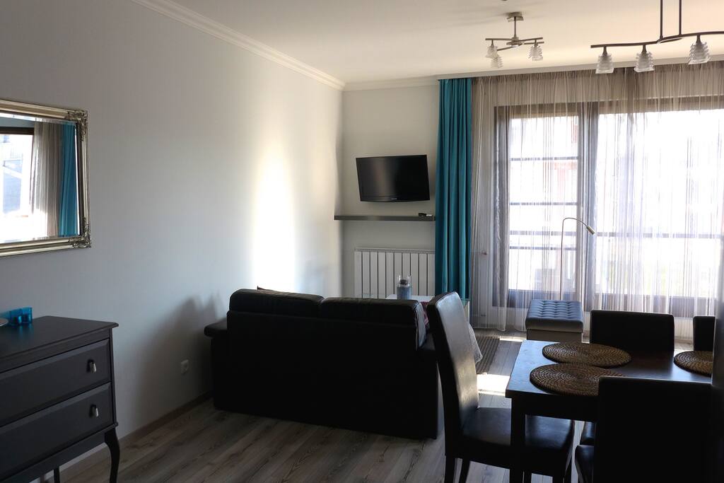 The living/dining room
