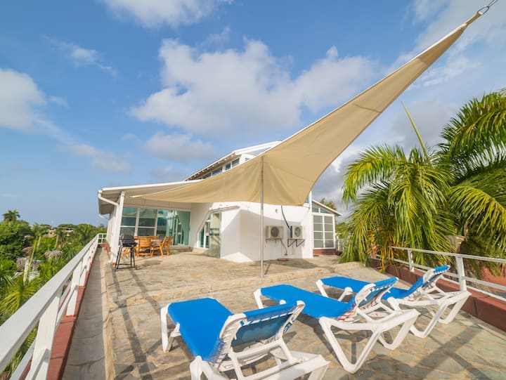 Plaza Achim Penthouse, 300m from beach! Apartments for Rent in Sosúa, Puerto Plata, Dominican