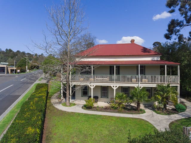 Healesville Garden Grandview (22 guests/10 Bedrms)