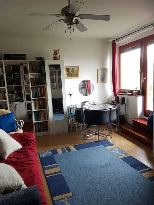 Living room, dining table