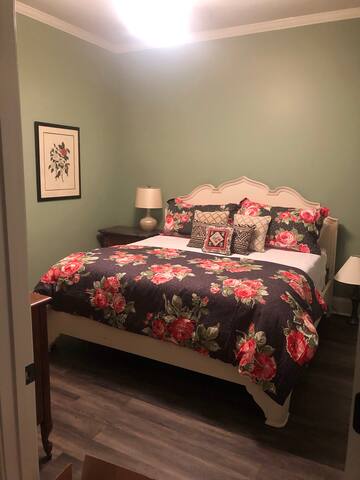 Airbnb Mccormick Vacation Rentals Places To Stay South