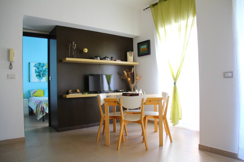 Zona pranzo _Dining area