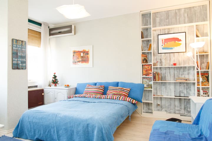 Republic square apartment