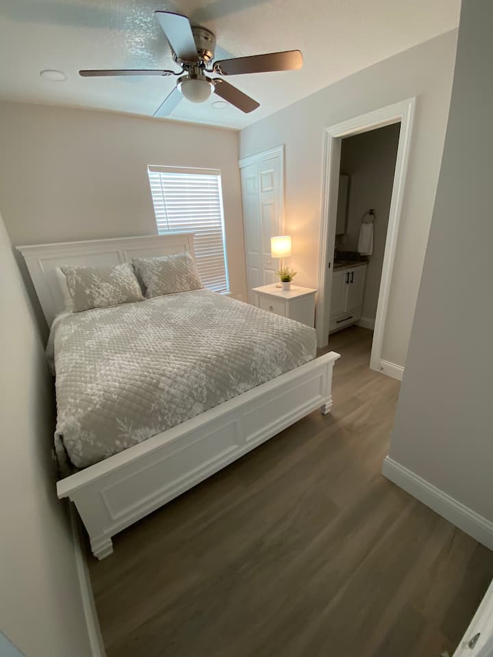 Camera da letto 2 con letto queen-size