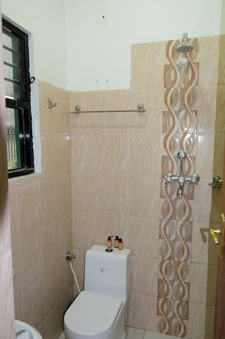 Bathroom on the first floor
