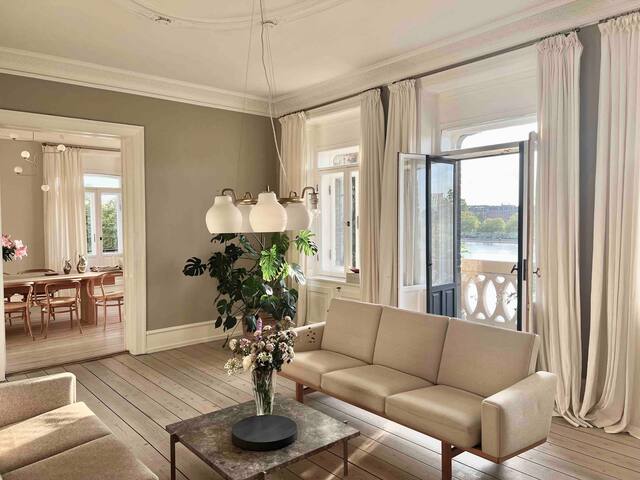 Boutique Luxury Family Home in Central Copenhagen gallery image 2