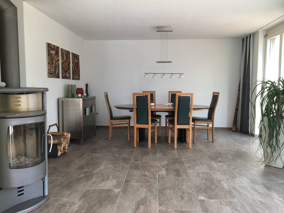Esszimmer/Diningroom