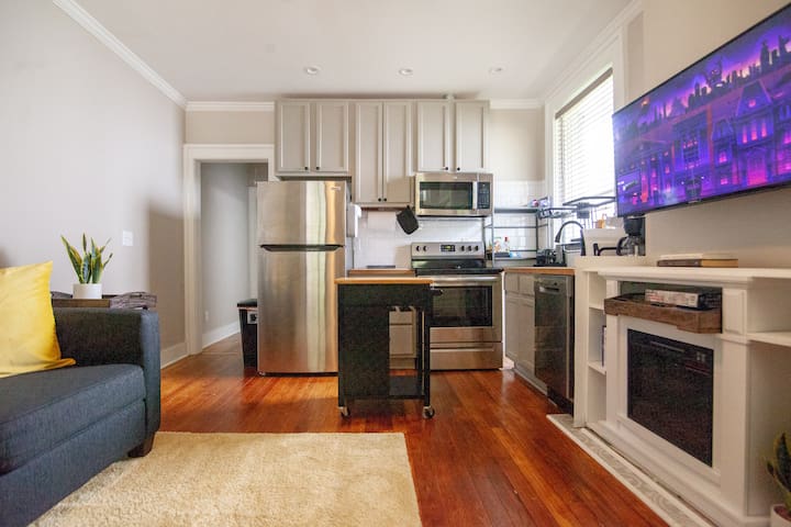 Civil Rights Trail Townhome - Near Historic Sites