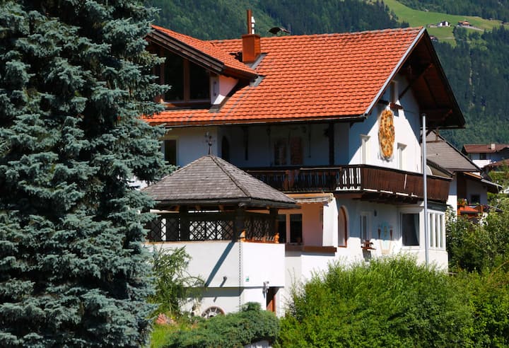 BERGHAUS GIGELE - Chalets for Rent in Kauns, Tirol, Austria