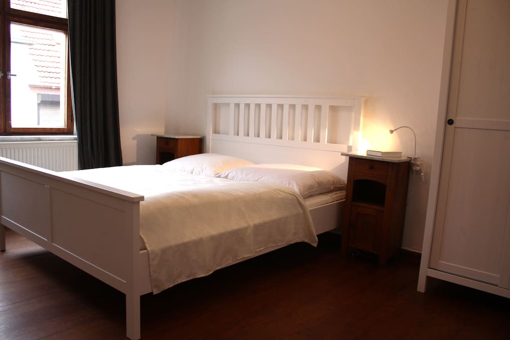 Schlafzimmer 2