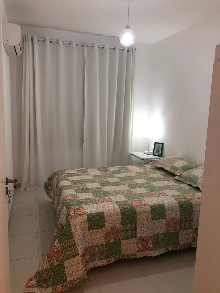 Spálňa 2 s manželskou posteľou a klimatizáciou 
