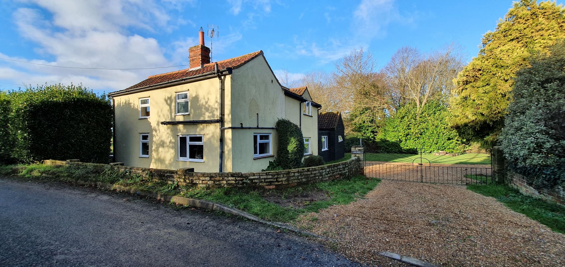 Birdhaven - Large Cottage 6.5 miles from Southwold