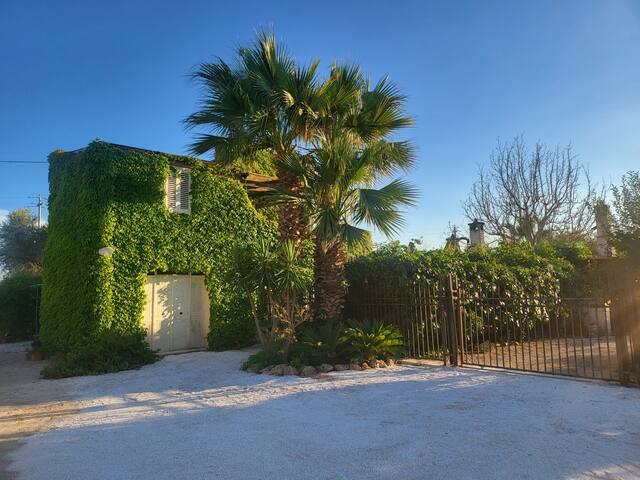 Borgo Guastaferri Villa & Pool ! gallery image 2