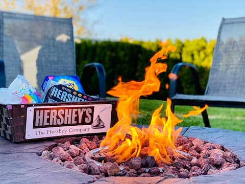 Gameroom + Firepit 10 Mins To Hershey